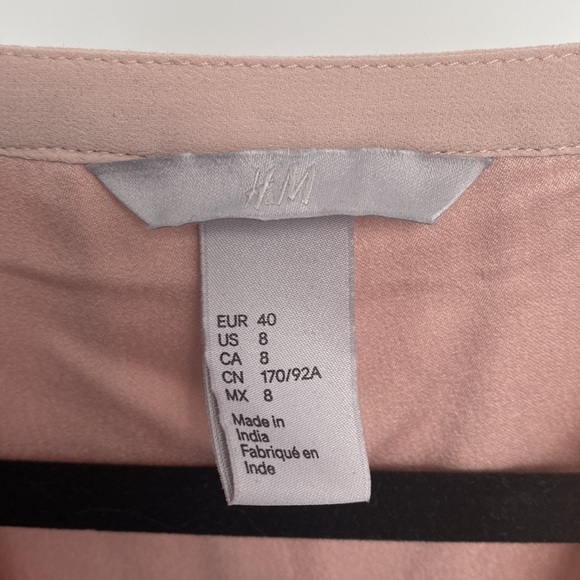 H&M summer dress, never worn. Size 8 - Picture 3 of 4